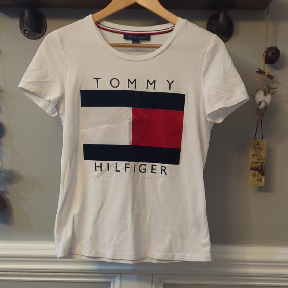 Tommy Hilfiger Women's Tee with Red and Blue Logo
